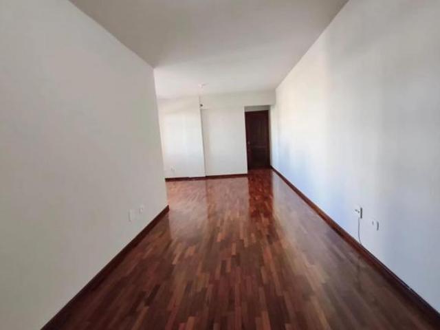 Apartamento venda em Zona 01, Maringá