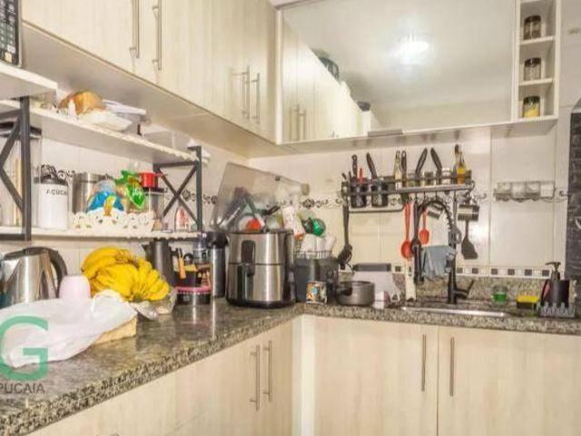 Apartamento venda em Região Imediata de São Paulo, Região Metropolitana de São Paulo