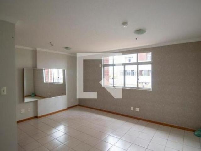 Apartamento venda em Região Geográfica Imediata do Distrito Federal, Região Integrada de Desenvolvimento do Distrito Federal e Entorno