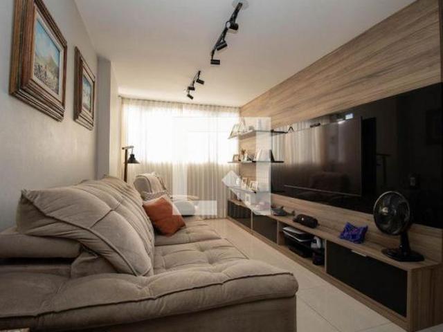 Apartamento venda em Região Geográfica Imediata do Distrito Federal, Região Integrada de Desenvolvimento do Distrito Federal e Entorno