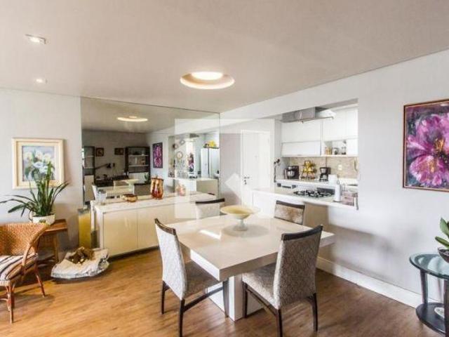 Apartamento venda em Região Imediata de São Paulo, Região Metropolitana de São Paulo