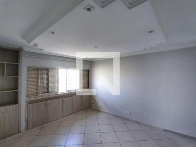Apartamento venda em Região Geográfica Imediata do Distrito Federal, Região Integrada de Desenvolvimento do Distrito Federal e Entorno