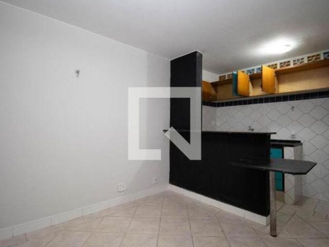 Apartamento venda em Região Geográfica Imediata do Distrito Federal, Região Integrada de Desenvolvimento do Distrito Federal e Entorno