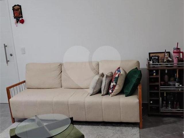 Apartamento venda em Região Imediata de São Paulo, Região Metropolitana de São Paulo