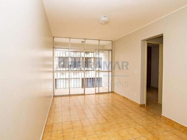 Apartamento venda em Região Geográfica Imediata do Distrito Federal, Região Integrada de Desenvolvimento do Distrito Federal e Entorno
