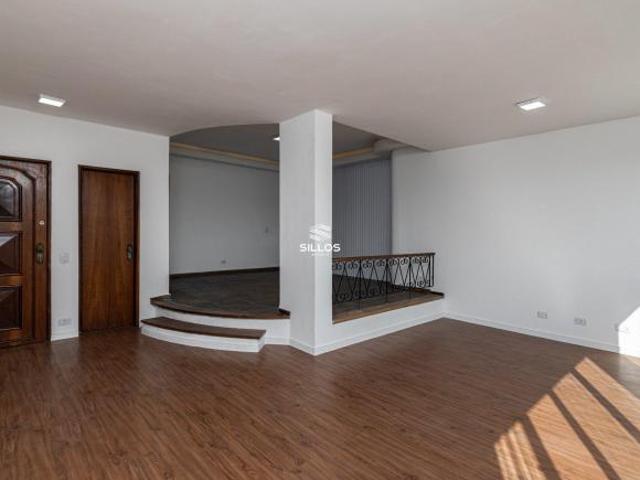 Apartamento venda em Região Geográfica Imediata de Curitiba, Região Metropolitana de Curitiba