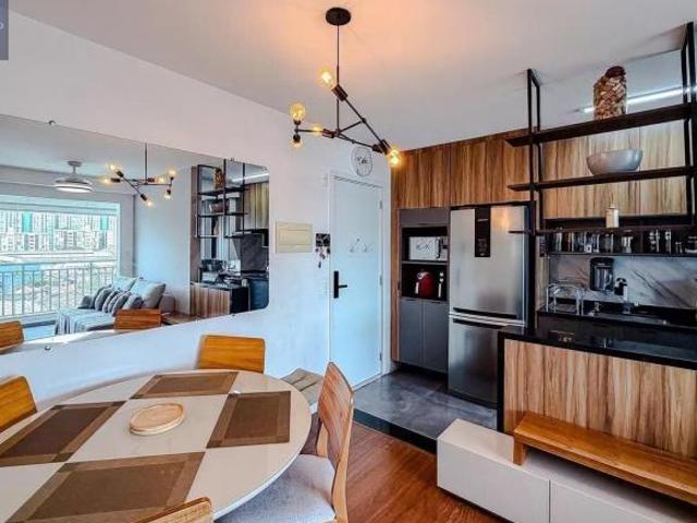 Apartamento venda em Região Imediata de São Paulo, Região Metropolitana de São Paulo