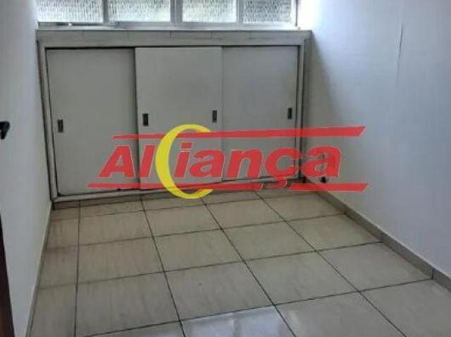 Apartamento venda em Condomínio Paraná, Guarulhos