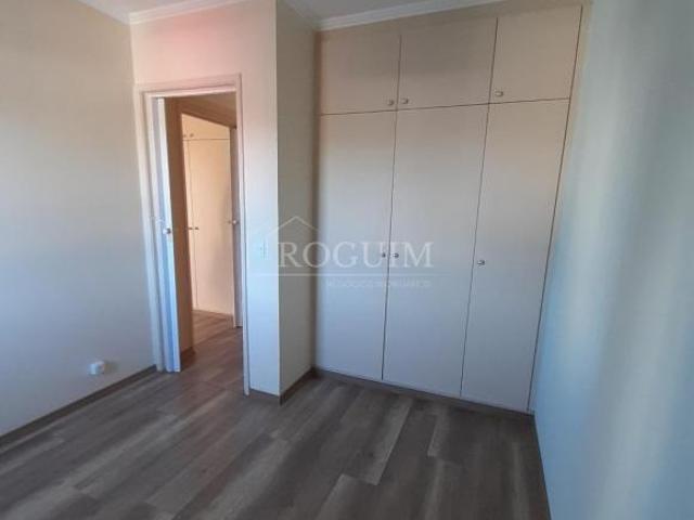 Apartamento venda em Região Imediata de São José dos Campos, Região Metropolitana do Vale do Paraíba e Litoral Norte