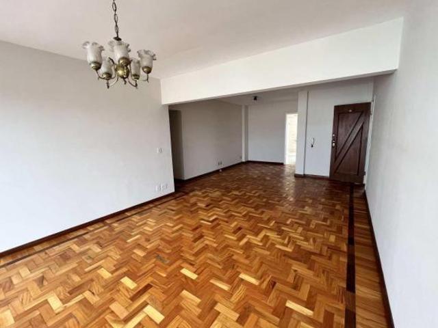 Apartamento venda em Região Geográfica Imediata de Barbacena, Barbacena