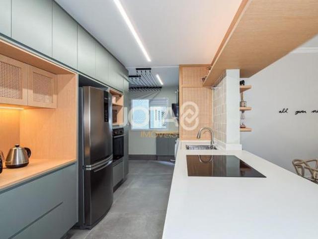 Apartamento venda em Região Geográfica Imediata de Curitiba, Região Metropolitana de Curitiba