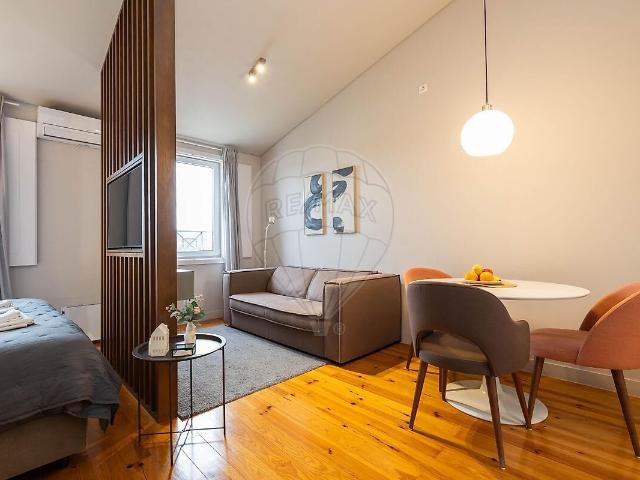Apartamento venda em Bairro da Calçada dos Mestres, Lisboa