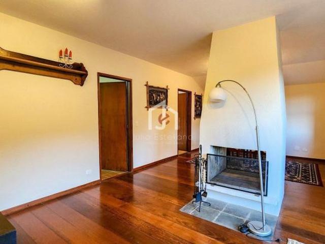Apartamento venda em Campos do Jordão