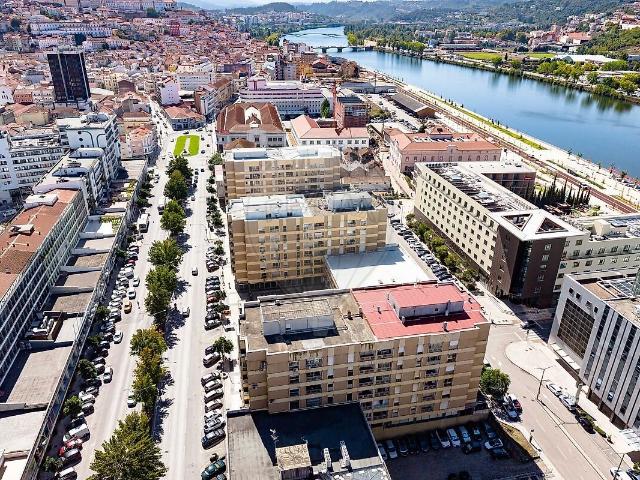 Apartamento venda em Coimbra (Sé Nova, Santa Cruz, Almedina e São Bartolomeu), Coimbra
