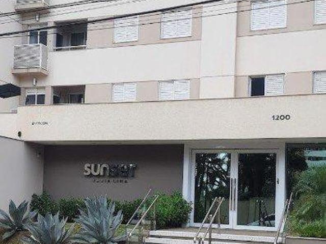 Apartamento venda em Região Geográfica Imediata de Londrina, Londrina