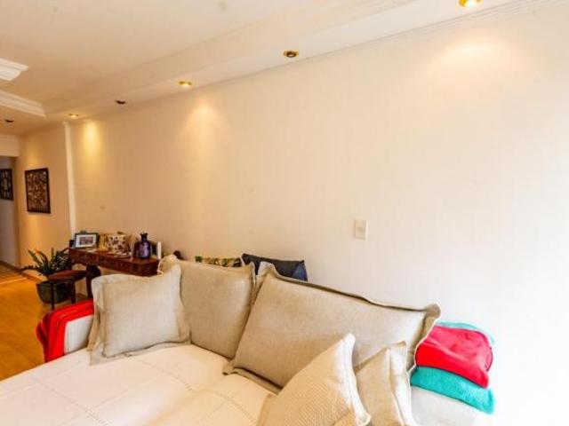 Apartamento venda em Região Imediata de São Paulo, Região Metropolitana de São Paulo