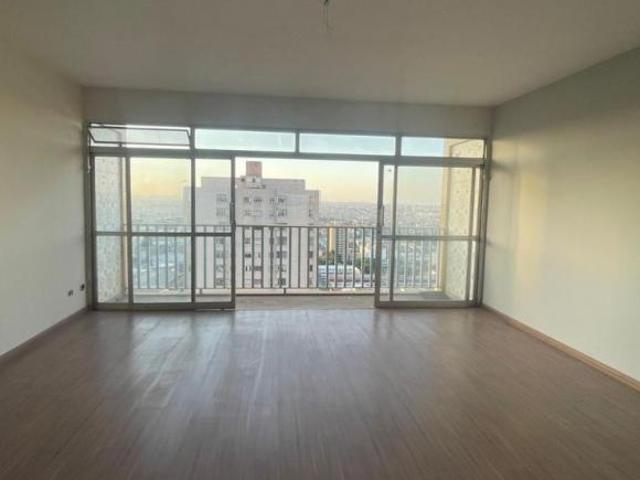 Apartamento venda em Região Geográfica Imediata de Londrina, Londrina