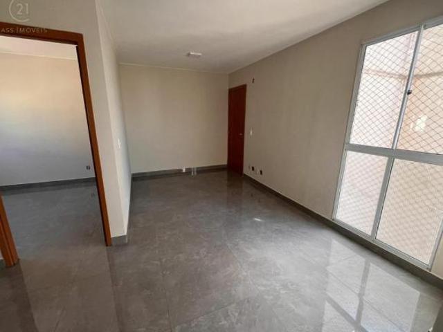 Apartamento venda em Região Geográfica Imediata de Londrina, Londrina