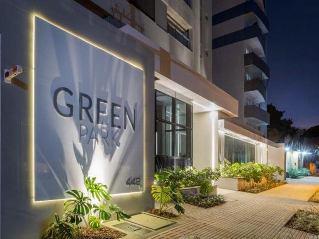 Apartamento venda em Zona 03, Maringá