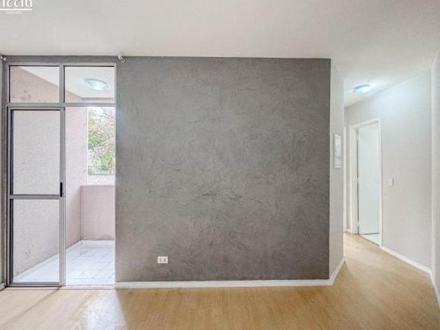 Apartamento venda em Região Imediata de São José dos Campos, Região Metropolitana do Vale do Paraíba e Litoral Norte