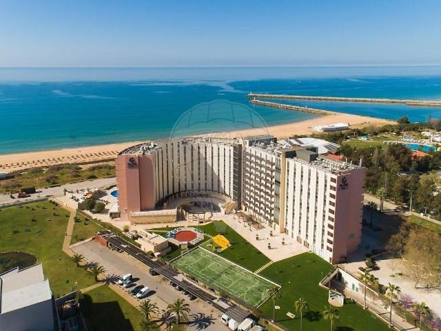 Apartamento venda em Quarteira, Loulé