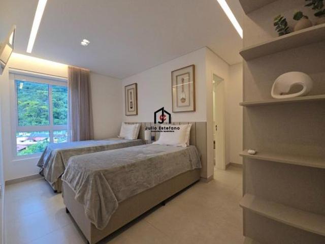 Apartamento venda em Região Imediata de Caraguatatuba-Ubatuba-São Sebastião, Região Metropolitana do Vale do Paraíba e Litoral Norte