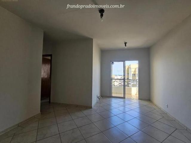 Apartamento venda em Setor Universitário, Uberaba