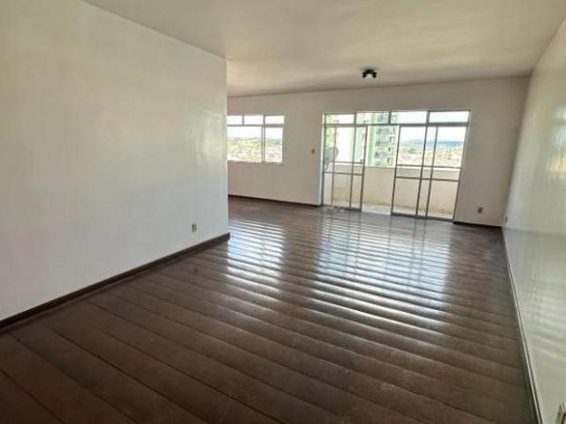Apartamento venda em Região Geográfica Imediata de Varginha, Varginha
