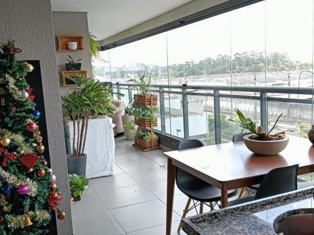 Apartamento venda em Região Imediata de São Paulo, Região Metropolitana de São Paulo