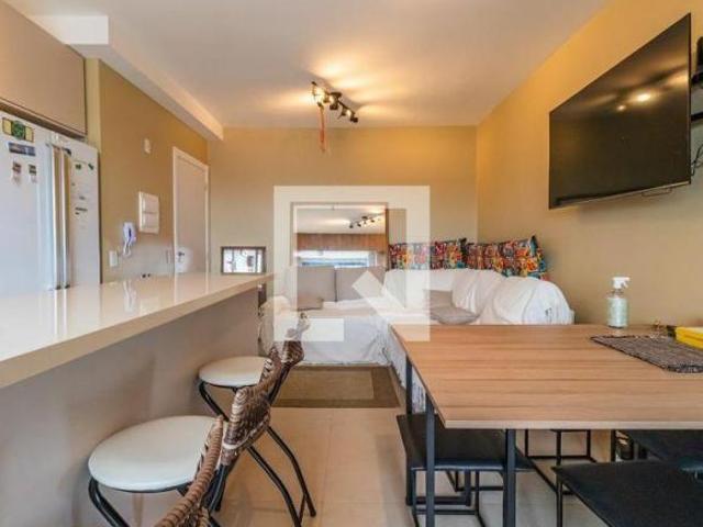 Apartamento venda em Região Imediata de São Paulo, Região Metropolitana de São Paulo