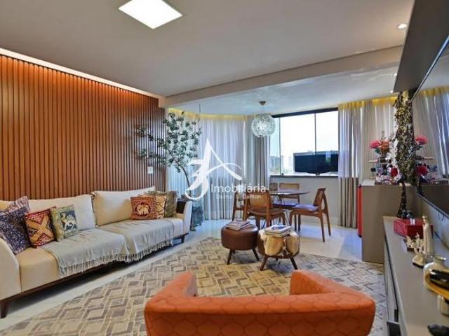 Apartamento venda em SQN 303, Plano Piloto