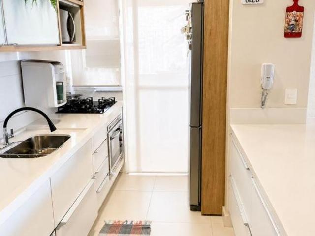 Apartamento venda em Zona 07, Maringá