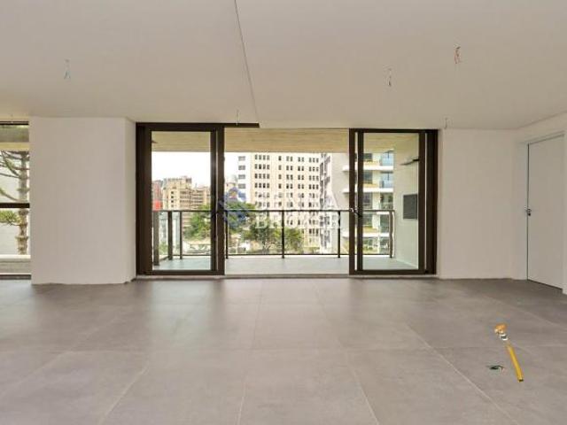 Apartamento venda em Batel, Curitiba