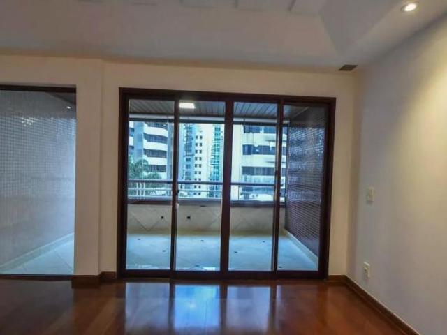 Apartamento venda em Indiana