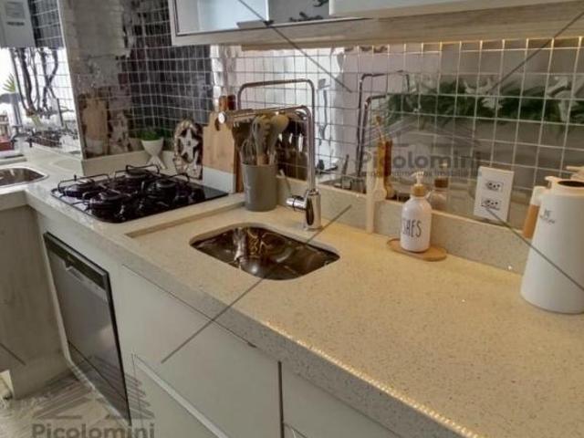 Apartamento venda em Região Imediata de São Paulo, Região Metropolitana de São Paulo