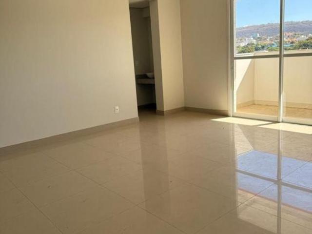 Apartamento venda em Região Geográfica Imediata de Montes Claros, Montes Claros
