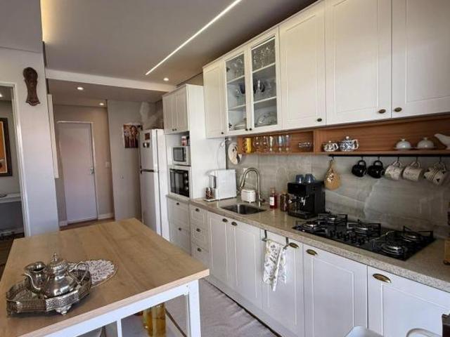 Apartamento venda em Região Geográfica Imediata do Distrito Federal, Região Integrada de Desenvolvimento do Distrito Federal e Entorno