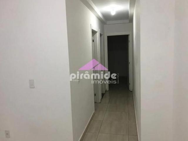 Apartamento venda em Região Imediata de São José dos Campos, Região Metropolitana do Vale do Paraíba e Litoral Norte