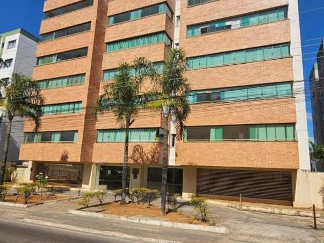 Apartamento venda em Região Geográfica Imediata do Distrito Federal, Região Integrada de Desenvolvimento do Distrito Federal e Entorno