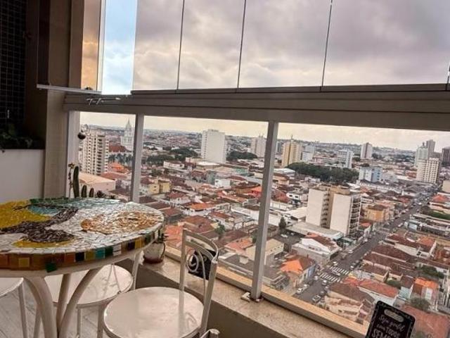 Apartamento venda em Região Imediata de Franca, Juranda