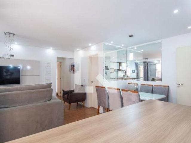 Apartamento venda em Região Imediata de São Paulo, Região Metropolitana de São Paulo