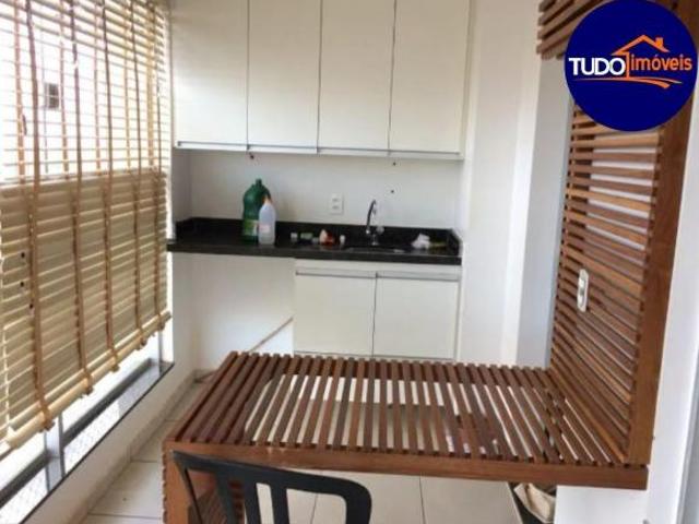 Apartamento venda em Região Geográfica Imediata do Distrito Federal, Região Integrada de Desenvolvimento do Distrito Federal e Entorno