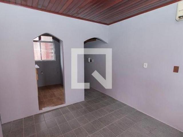 Apartamento venda em Conjunto Habitacional Rubem Berta, Porto Alegre