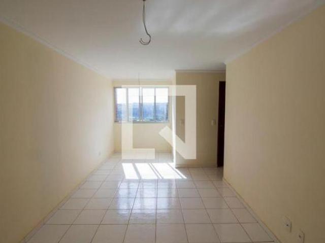 Apartamento venda em Região Geográfica Imediata do Distrito Federal, Região Integrada de Desenvolvimento do Distrito Federal e Entorno