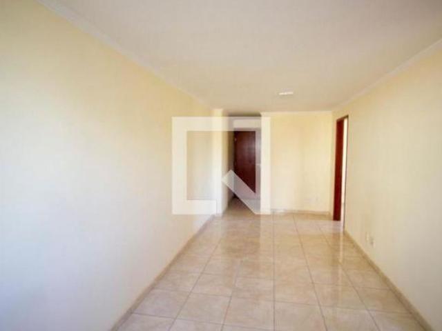 Apartamento venda em Região Geográfica Imediata do Distrito Federal, Região Integrada de Desenvolvimento do Distrito Federal e Entorno