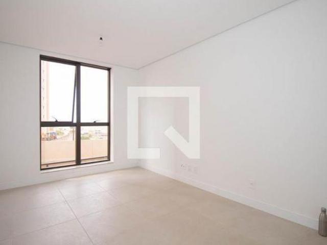 Apartamento venda em Região Geográfica Imediata do Distrito Federal, Região Integrada de Desenvolvimento do Distrito Federal e Entorno
