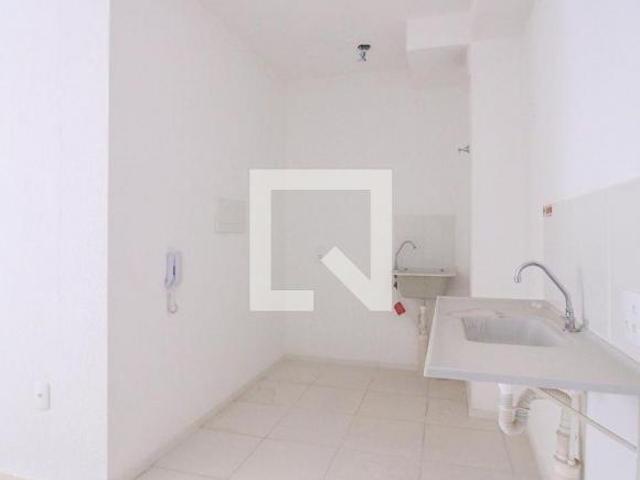 Apartamento venda em Fazenda da Juta, São Paulo