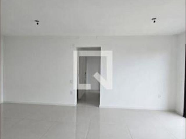 Apartamento venda em Região Geográfica Imediata de Goiânia, Goiânia