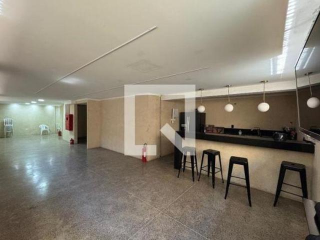 Apartamento venda em Região Geográfica Imediata do Distrito Federal, Região Integrada de Desenvolvimento do Distrito Federal e Entorno