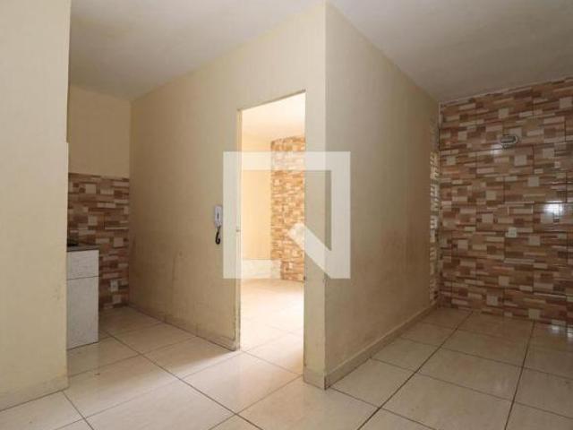 Apartamento venda em Região Geográfica Imediata do Distrito Federal, Região Integrada de Desenvolvimento do Distrito Federal e Entorno